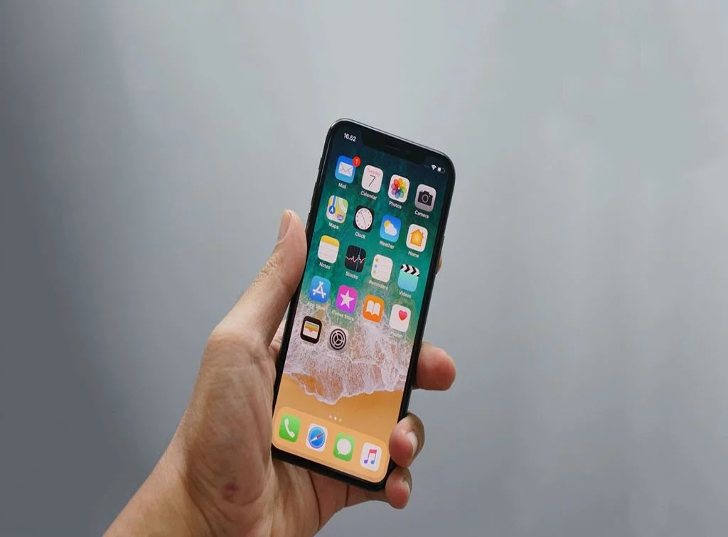 Apple iPhone