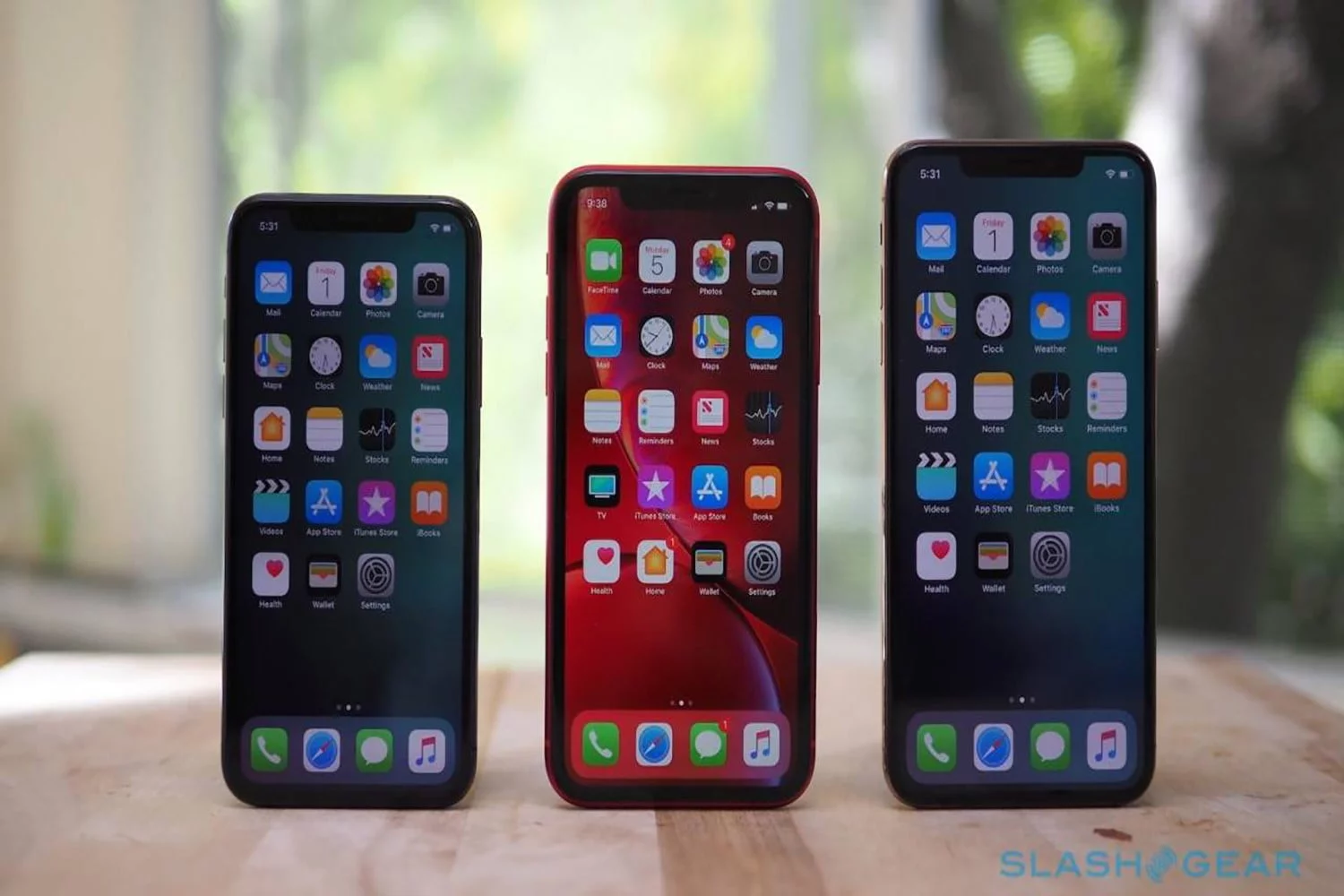iPhone 12 Şarj Girişi Olmadan mı Gelecek?
